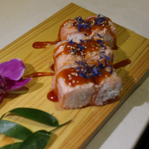 Saumon roll cheese mi-cuit